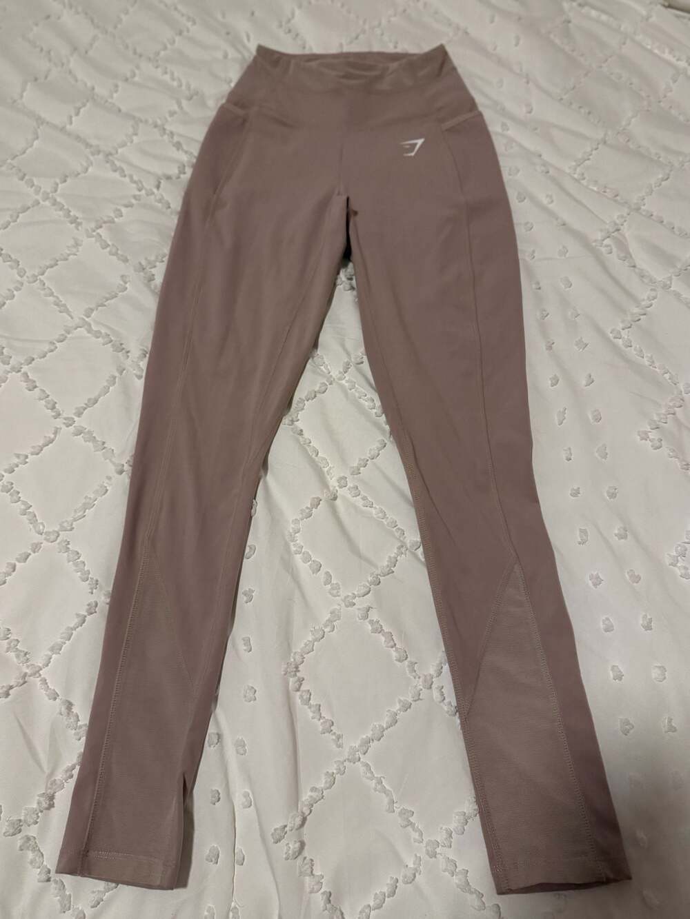 Gymshark Women's Leggings Dusty Pink Size XS